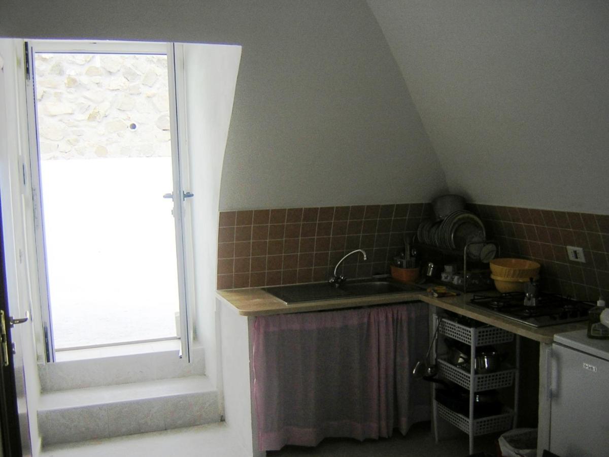 פונזה Casadelpino Residence La Piana מראה חיצוני תמונה